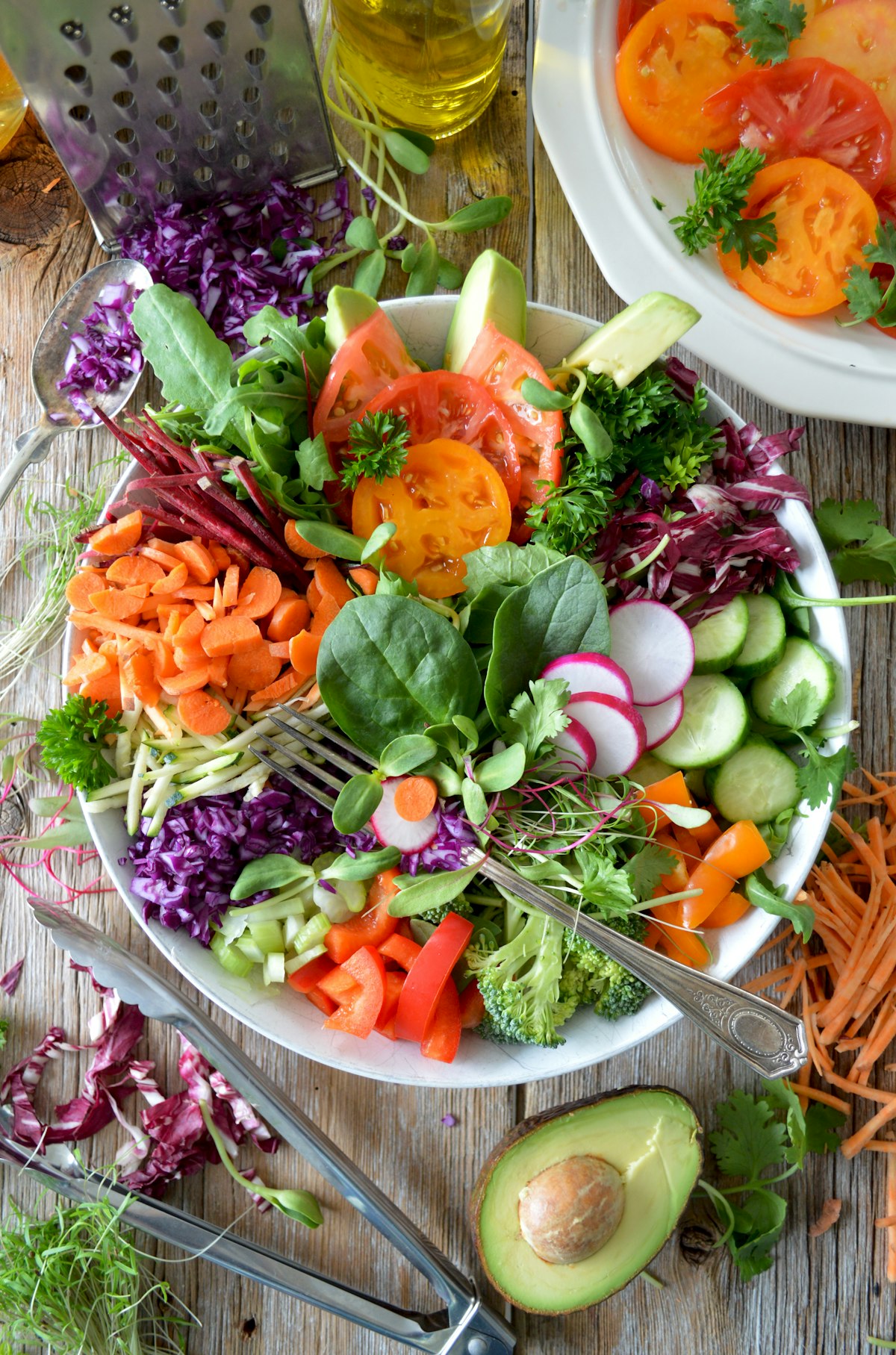 Salada colorida com vegetais frescos